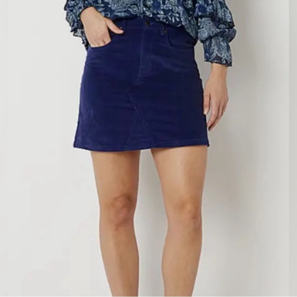 Frye and Co Heritage Navy Jewel Tone Blue Corduroy
Mini A-line Skirt Size 14